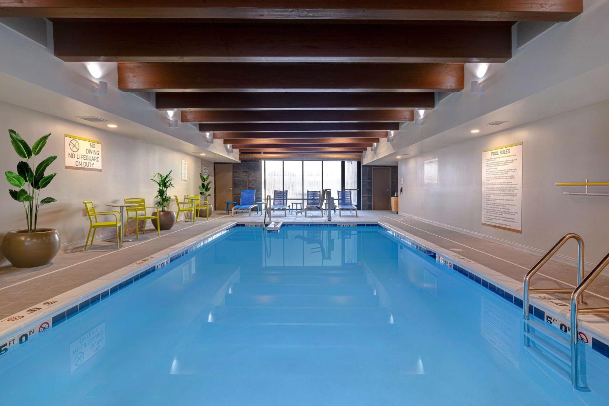 Home2 Suites By Hilton ديكالب المظهر الخارجي الصورة