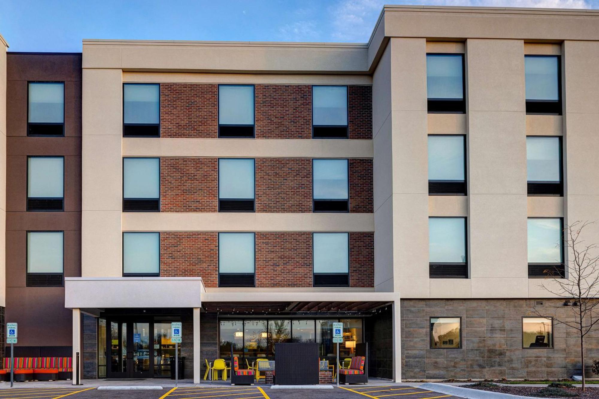 Home2 Suites By Hilton ديكالب المظهر الخارجي الصورة